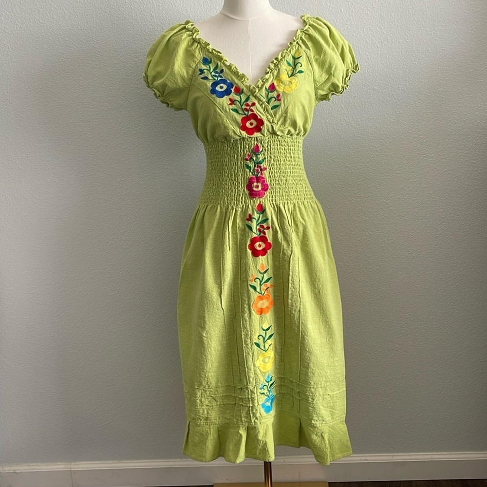 YZXDORWJ Women Embroidered Casual Dress Summer Ruffle V Neck Short Sleeves M